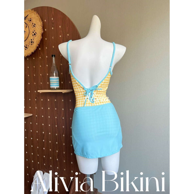 Source manufacturers girlish dopamine swimsuit wear island vacation hot spring pure desire wind one-piece skirt conservative