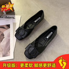 Black / 35