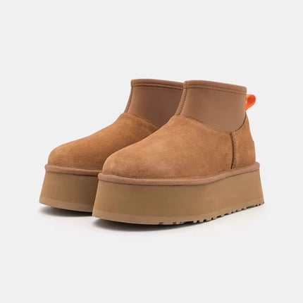 Celebrity Style 2025 Winter New Thick-Soled Height-Increasing Dipp Boots Mini Short Leather and Fur Integrated Snow Boots for Women