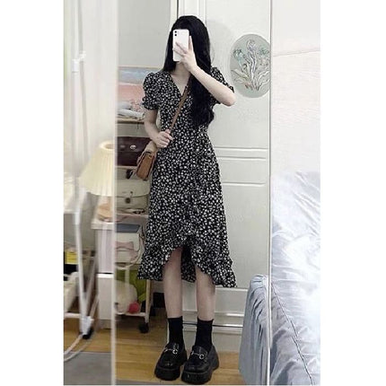 Gentle Black Summer Dress 2025 New Mori Girl Hepburn Style Tea Break Dress Cool Style Fishtail Floral Dress for Women