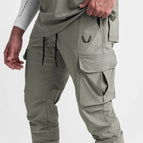 Light green / M
