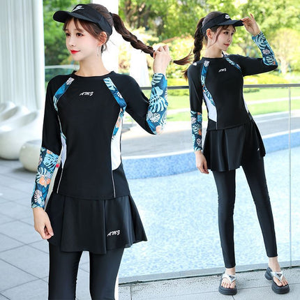 Conservative Swimsuit for Women 2025 New Slim Split Wetsuit Covering Belly Long-Sleeved Pants Sun Protection Two-Piece Set Large Size