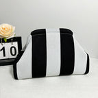 Thick stripes black and white / 30*22*9cm