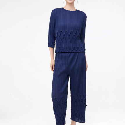 Women's Spring Women's Suits, High-End Pleated Clothes, a Complete Set of T-Shirts, Tops, Straight Pants, Miyake Two-Piece Set