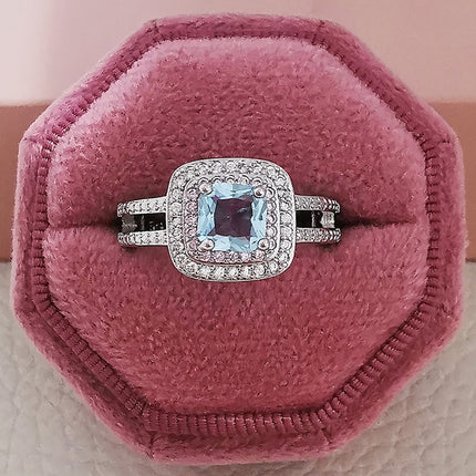 Square ring hot selling luxury fashion niche high sense Amazon supply r4994