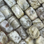 Random delivery of colors / Zebra feldspar