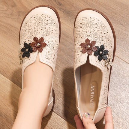 Mom's Shoes for Middle-Aged and Elderly Women, Summer 2026 New Style, Soft-Soled, Non-Slip, Flat Women's Shoes, Comfortable Leather Shoes