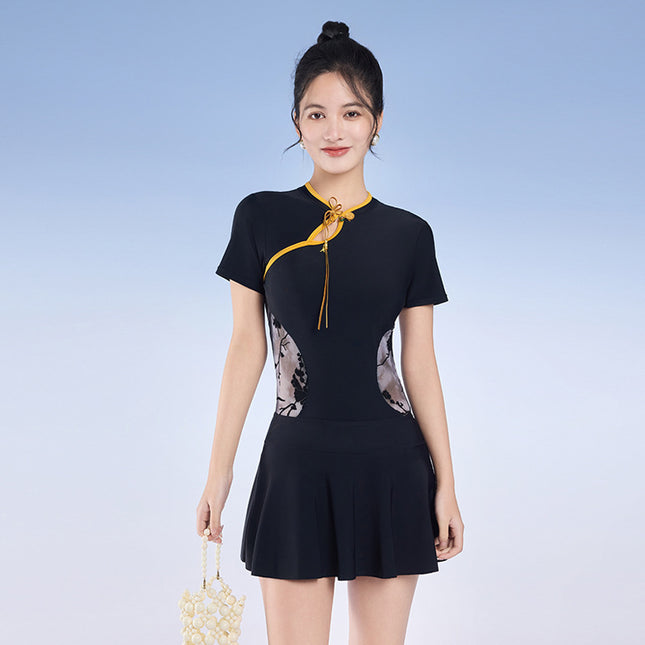 Swimsuit for Women 2025 New Popular Sports Slimming Look Swimming Pool Special Conservative Hot Spring One-Piece Sexy