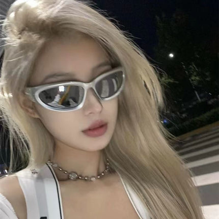 Cross-Border Internet Celebrity Street Photography Sunglasses for Men and Women, Retro Functional Style, Technological Sense, European and American Street Photography, Modern Sunglasses