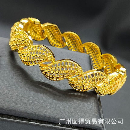 24K Gold Dubai Stereo Carved Buckle Bracelet Non-Fading Women's Middle East Dubai Jewelry Vietnamese Sand Gold Bracelet