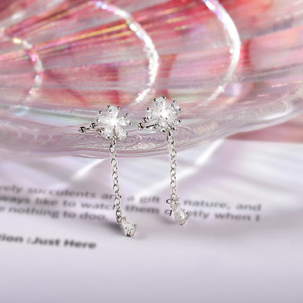 Super Fairy Five-petal Flower Ear Clip ins Super Exquisite Simple Niche Design High Feeling Elegant Spring Ear Jewelry