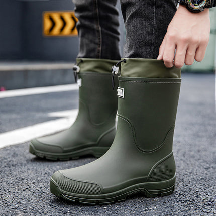 Cross-Border Fashion Couple Rain Boots Men's Outdoor Waterproof Fishing Shoes Men's Thick-Soled Non-Slip Kitchen Rubber Shoes Waterproof Car Wash Shoes