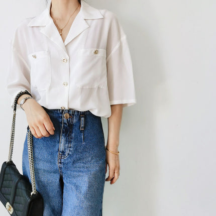 Summer Special Offer: Retro Simple Suit Collar White Short-Sleeve Silk Shirt for Women, Sand-Washed Double-Pocket Shirt with Metal Buttons