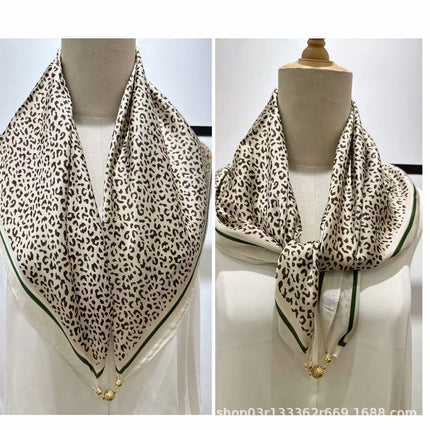 2024 New Magnetic Buckle Silks and Satins Square Scarf Women's Spring and Autum Scarf High-end Decorative Triangle Scarf Neck Protector