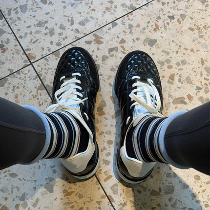 25 Years New Summer Style Small Fragrant Quilted Tennis Shoes for Women Silver Flats Casual Sports Shoes Lace-Up Forrest Gump Training Shoes
