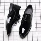 211 Black Leather Boutique Edition / 38
