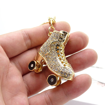 Fashion creative three-dimensional skate shape key chain alloy two-sided diamond drop oil car pendant cross-border hot sale