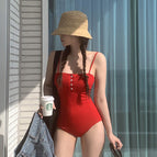 Red / M