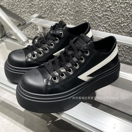 2025 New Meteor Ball Shoes Smfk Dirty Shoes Cross Flower Retro Old Black and White Contrast Casual Sneakers for Women