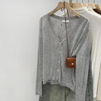 Light gray / S