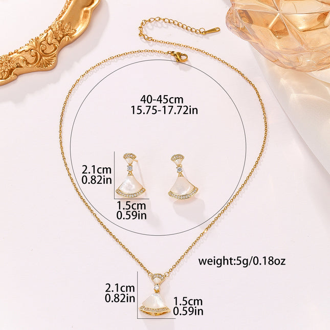 European and American style high version Tanabata small skirt necklace earrings live supply clavicle chain fan-shaped white fritillary suit