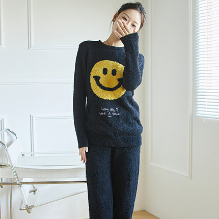 Japanese Style Soft Smiley Pajamas Women's Winter Half-side Velvet Thickened Warm Pajamas Cute Loose Home Clothes Set