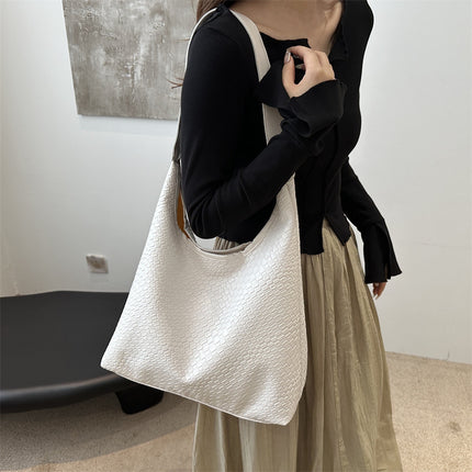 This Year's Popular Bags for Women 2025 New High-End Retro Shoulder Bag Large Capacity Commuter Tote Bucket Bag