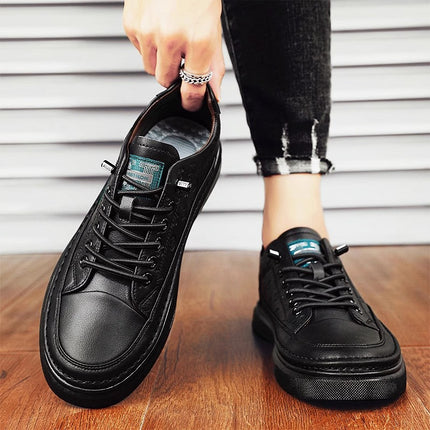 2025 Spring Men's Shoes Genuine Leather White Shoes Breathable Sneakers Fashionable All-match Internet Celebratory Same Style Explosions Soft Bottom Soft Surface