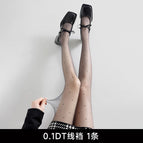 Black [polka dot core-spun yarn] / One size fits all