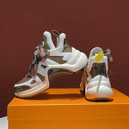 2024 New Bow-Shaped Bridge-Soled Sneakers for Spring, Summer, Autumn and Winter, Trendy White Shoes, Super Popular Street Dad Shoes for Women