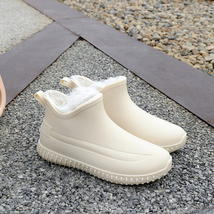 New Japanese Style Simple Short Rain Boots Women's Summer Waterproof Non-Slip Rain Boots Thick Bottom Cyber Popular Fashion Wear-Resistant Rubber Shoes Water Boots