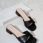 Black / 35