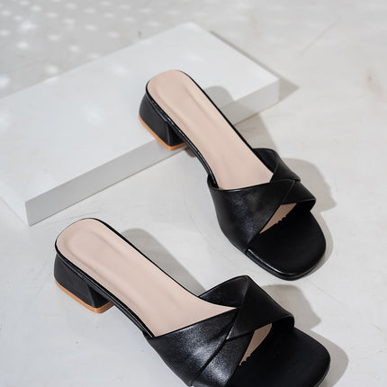 Square Heel Slippers Women's 2024 Summer New Leather Cross Thick Heel Open Toe plus size Sandals for Women