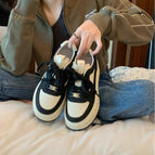 Black and white, in stock / 35
