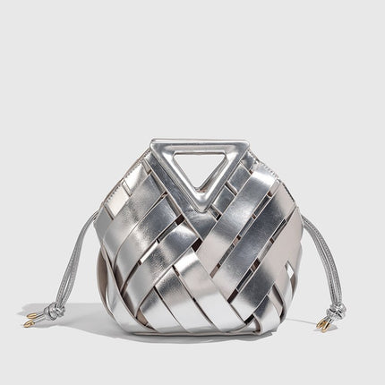 B New Style Basket Bag Triangular Crossbody Magnetic Buckle Woven Hollow Women's Handbag Tote Bag Single Shoulder Crossbody Bucket Bag