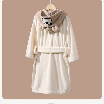 Children's Hooded Cloak New Coral Velvet Cartoon Bear Embroidery Wearable Bathrobe Baby Nightgown Bath Towel Wholesale