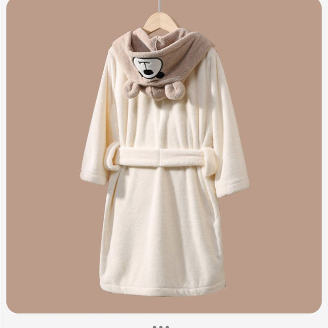 Children's Hooded Cloak New Coral Velvet Cartoon Bear Embroidery Wearable Bathrobe Baby Nightgown Bath Towel Wholesale