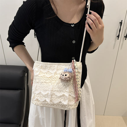 High-Looking and Large-Capacity Women's Small Square Bag 2025 Summer New Fashion Cute Lace Armpit Bag Commuter Shoulder Bag