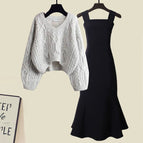 Grey Holed Sweater Black dress / M Suggested 40.00 kg-50.00 kg