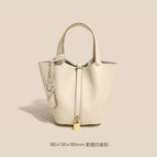Milkshake platinum buckle / 18*13*18cm