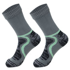 Black and gray mixed color light green strips / Xs (size 33-36)