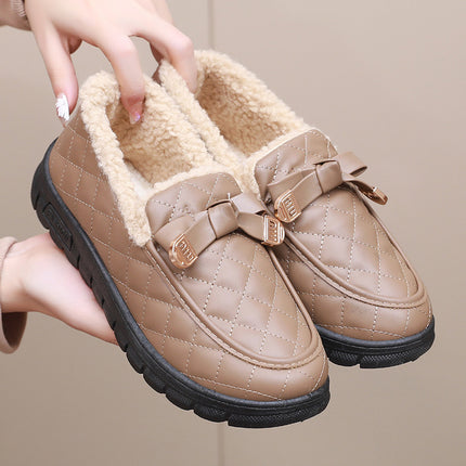 Women's Winter New Style Slip-On Cotton Shoes with Fleece Lining, Cold-Proof, Comfortable Loafers, Warm Mom Shoes