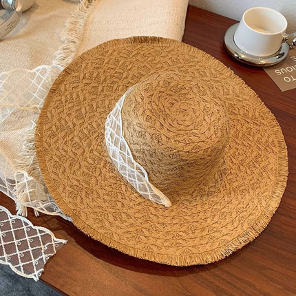 [Great Value] French Style Socialite Flat Top Hat 2025 New Summer Elegant Pearl String Sunshade Woven Straw Hat