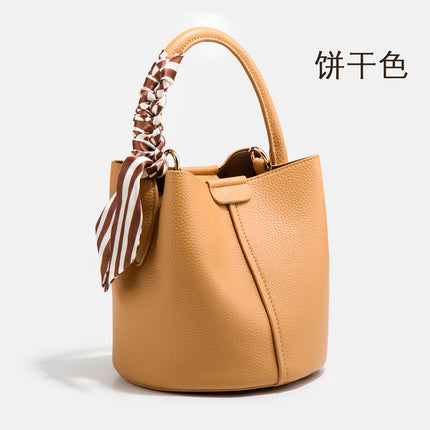 Small Bucket Bag Women's High-End Bag 2024 New Niche Vegetable Basket Women's Bag Super Hot Satchel Crossbody Bag Summer