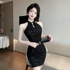 Black without chain / S