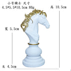 White small size Knight