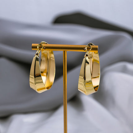 European and American Style Simple Elegant Metal Wind Ring Earrings Retro Exaggerated Irregular Electroplating High-grade Earrings for Women