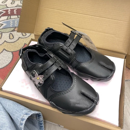 Women's Split-Toe Ninja Shoes, Pig-Toe Ugly Shoes, Sports Sandals, Mesh Sports Casual Shoes, Velcro Mary Jane Shoes