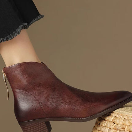 Cross-border retro pointed toe chunky heel short boots for women 2023 French autumn and winter new back zipper mid heel nude bone fashion boots