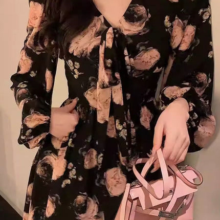 Light Luxury and Classy Sweet Retro Rose Print Long-Sleeved Elegant Waist Dress Classy Slim Floral Skirt